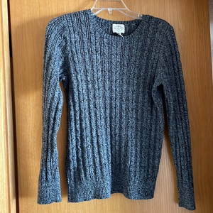 St. John’s Bay Women’s Cable Knit Sweater Black Marled Knit Grey Size Large‎